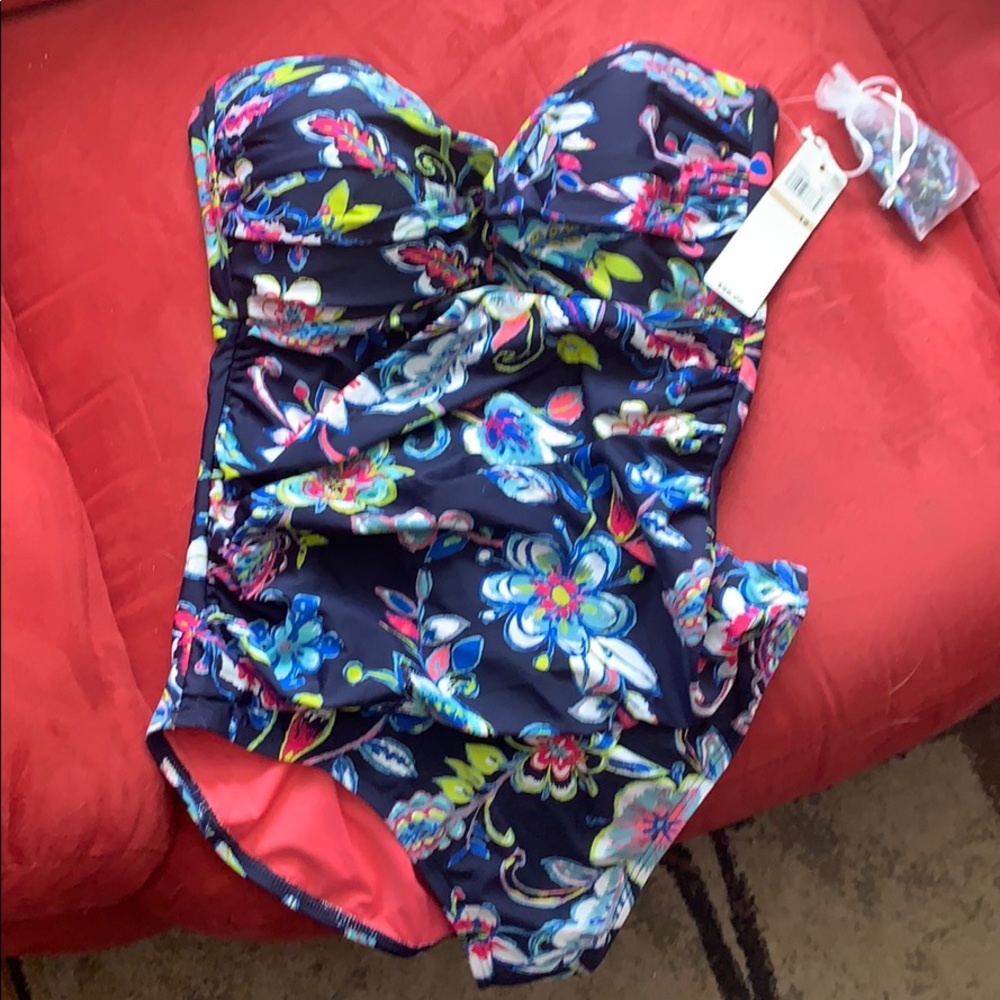 Anne Cole one piece swim suit size 12 with strap